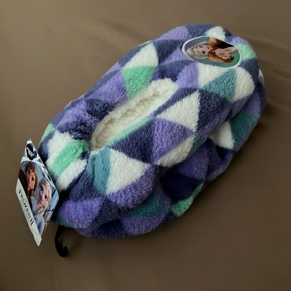 NEW Frozen II Slipper Socks by Snuggle Toes